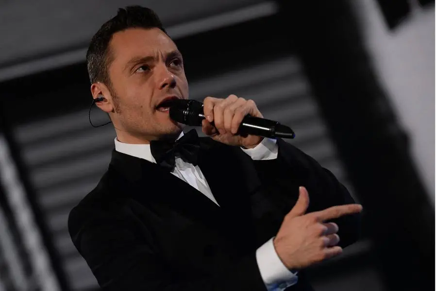 Tiziano Ferro in concerto al PalaGeorge