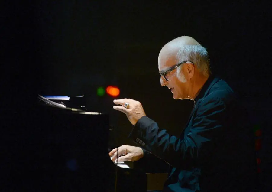 Il concerto di Einaudi al Grande