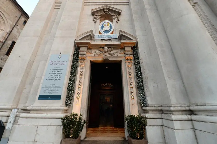 Porta Santa e Giubileo, in Cattedrale gli ultimi preparativi