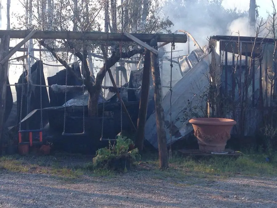 L'incendio a Desenzano