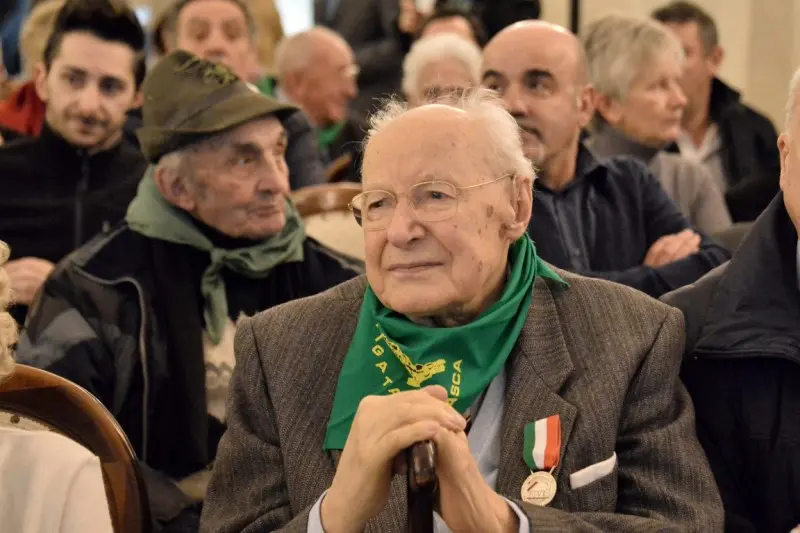 Resistenza, medaglie per 37