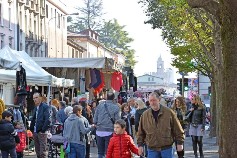 Fiera di Ognissanti in via Milano