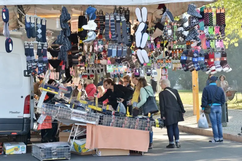 Fiera di Ognissanti in via Milano