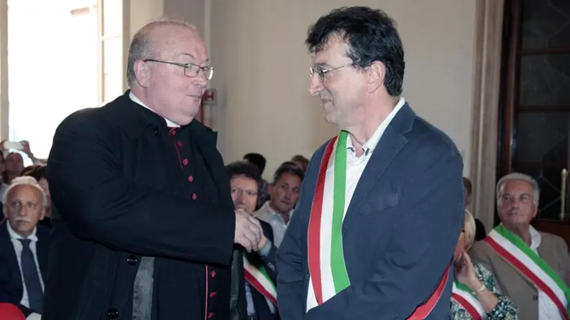 La consegna delle medaglie in Prefettura