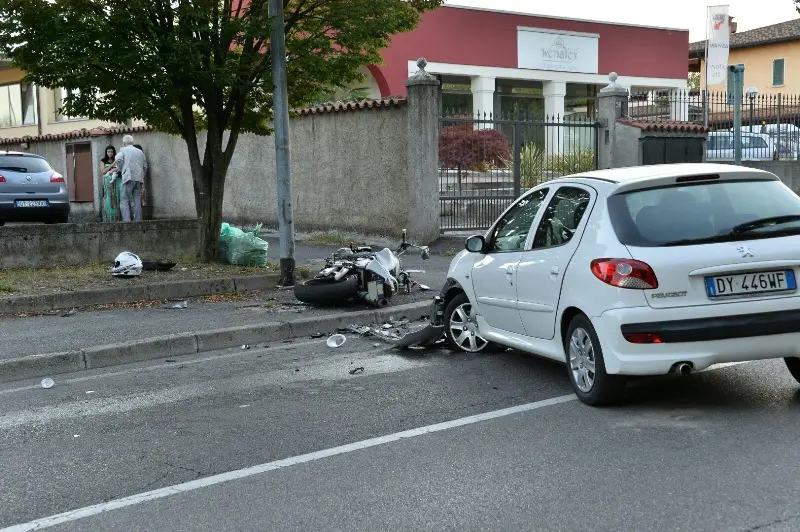 Schianto fatale per un 44enne