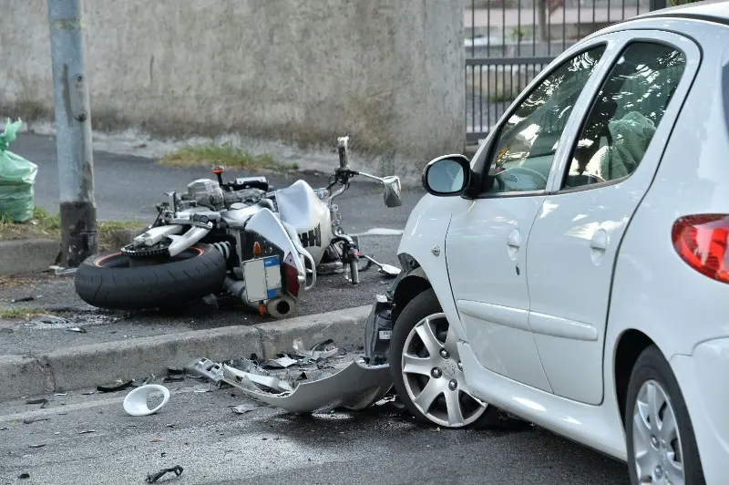 Schianto fatale per un 44enne