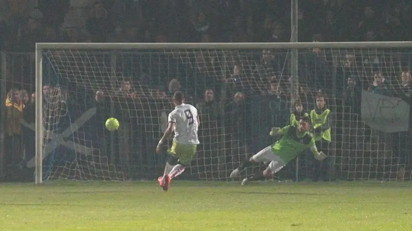 Lumezzane, vittoria netta a Pavia per 2-0
