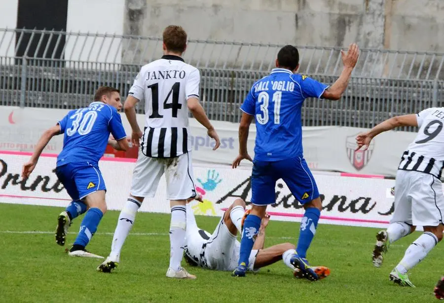 Ascoli-Brescia 0-0