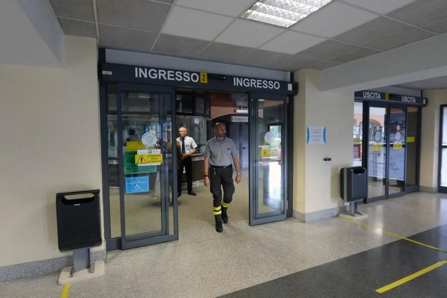 Allarme bomba rientrato al Civile