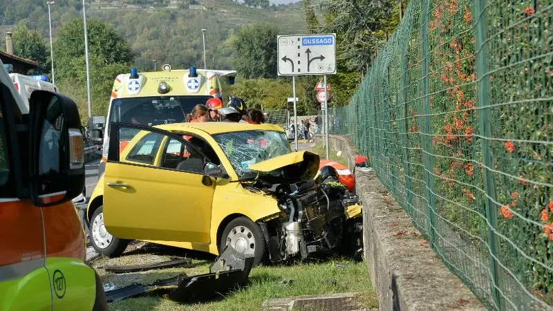 Cellatica, i veicoli coinvolti nello schianto frontale
