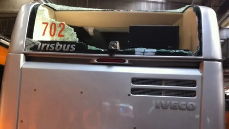 Gli autobus dopo l'incidente