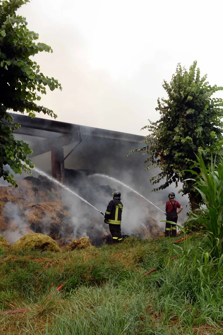 Incendio a Villagana di Villachiara