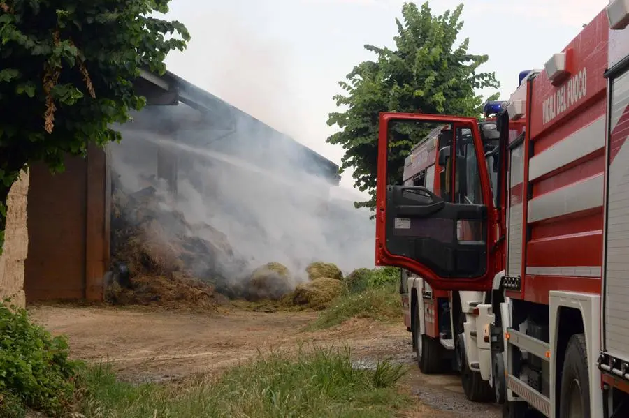 Incendio a Villagana di Villachiara