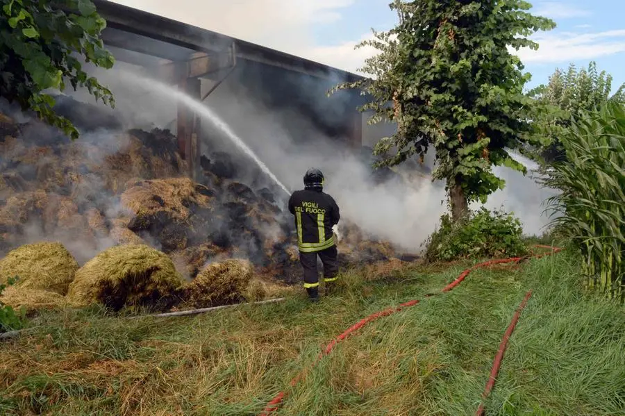 Incendio a Villagana di Villachiara