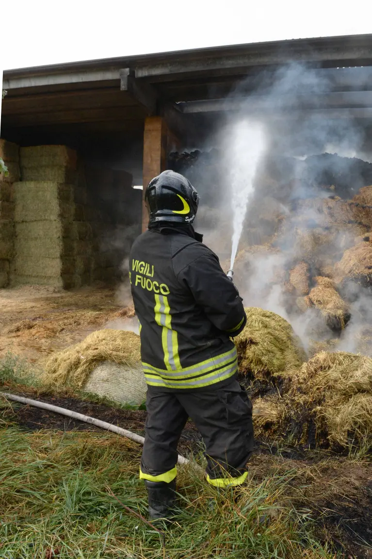 Incendio a Villagana di Villachiara