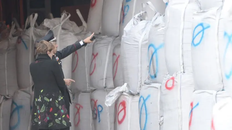 Cristina Cattaneo al lavoro a Marcheno