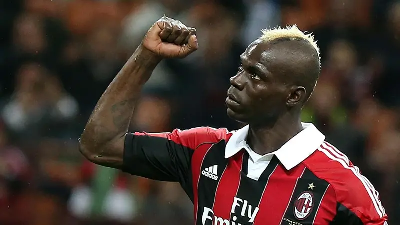 Mario Balotelli in maglia rossonera: il suo ritorno sembra farsi più probabile