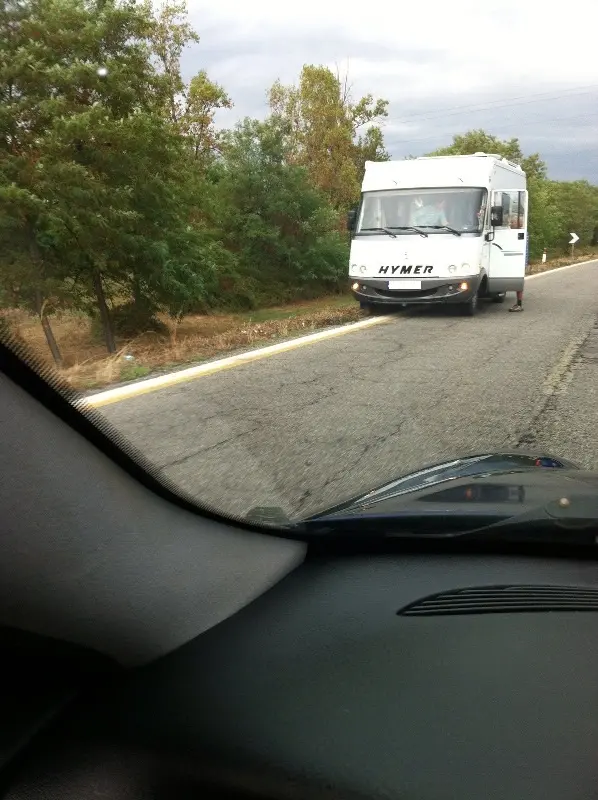 Camper contromano sulla Sp 510