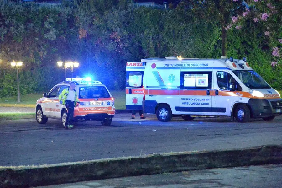 Lite violenta, carabinieri e ambulanze al Number One