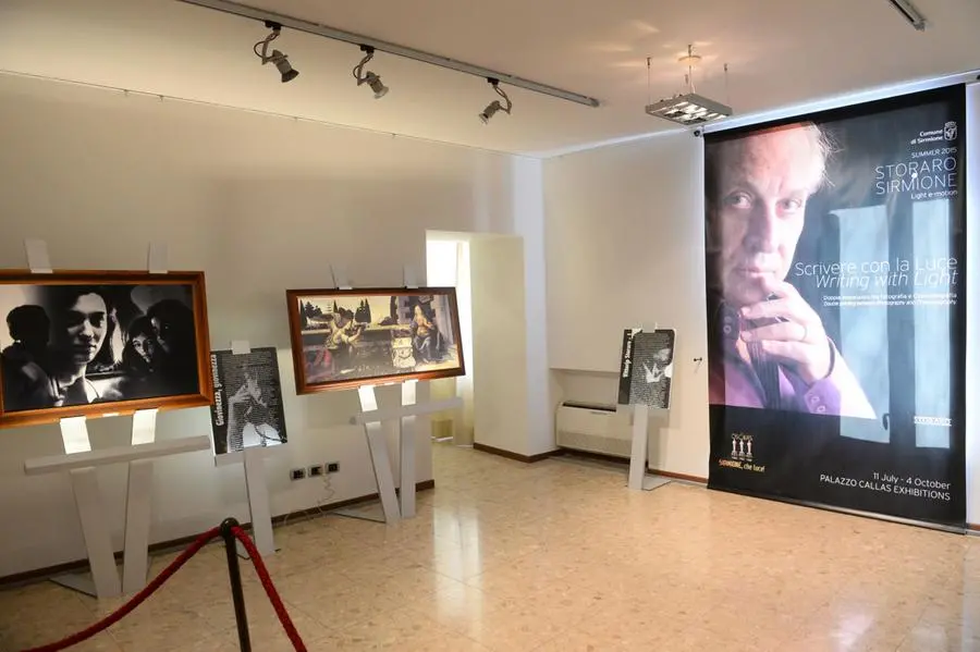 Vittorio Storaro all'inaugurazione della mostra a Sirmione