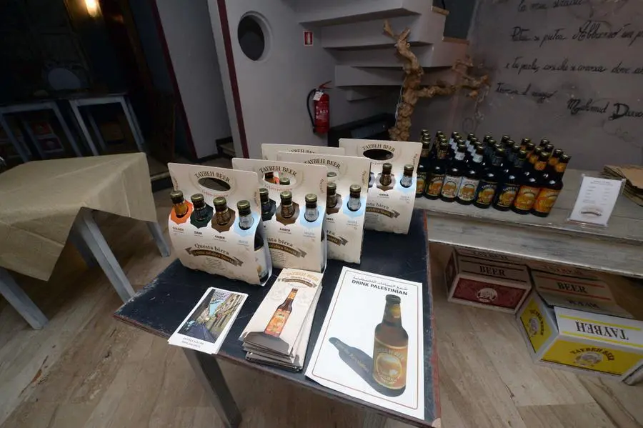 La presentazione della Taybeh Beer