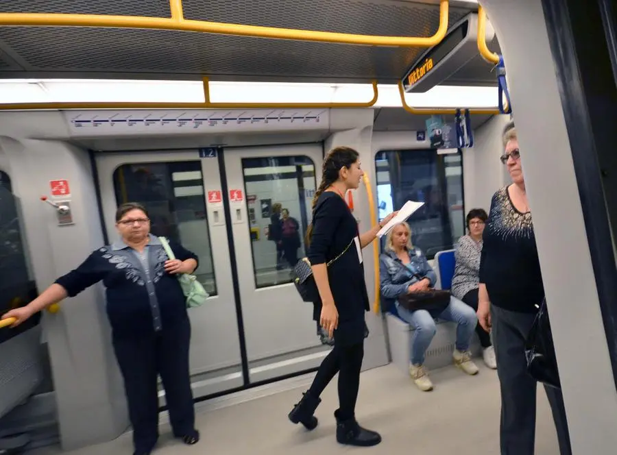 MetroDante, Divina Commedia in metrò