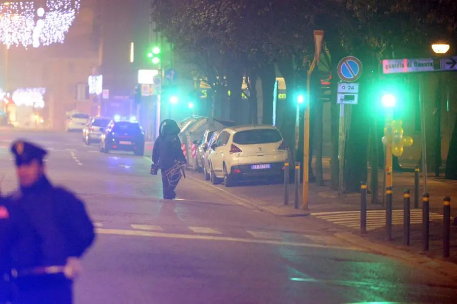 Allarme bomba in via Milano