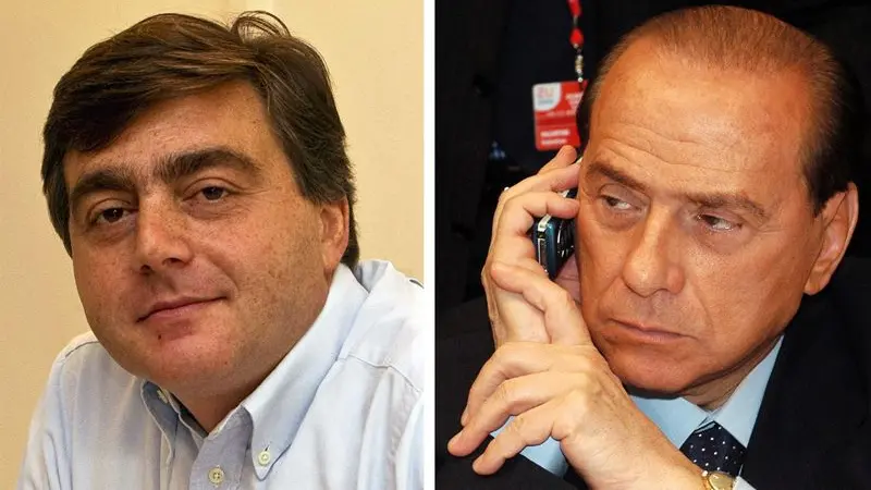 Valter Lavitola, a sinistra, e Silvio Berlusconi, a destra