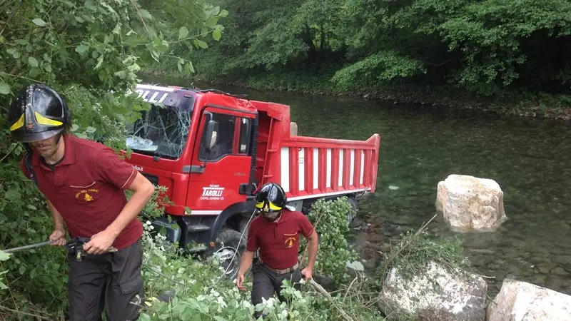 Il camion nel Chiese