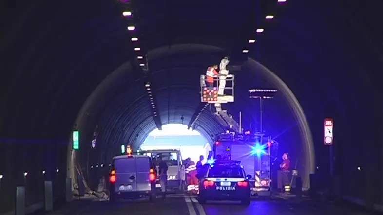 Manutenzione in galleria e lunghe code