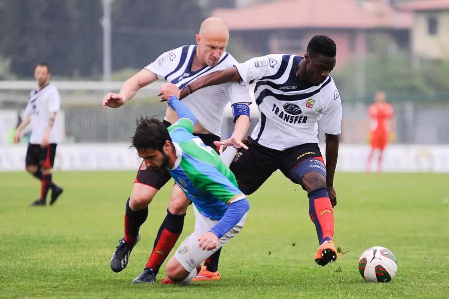 Il derby FeralpiSalò-Lumezzane