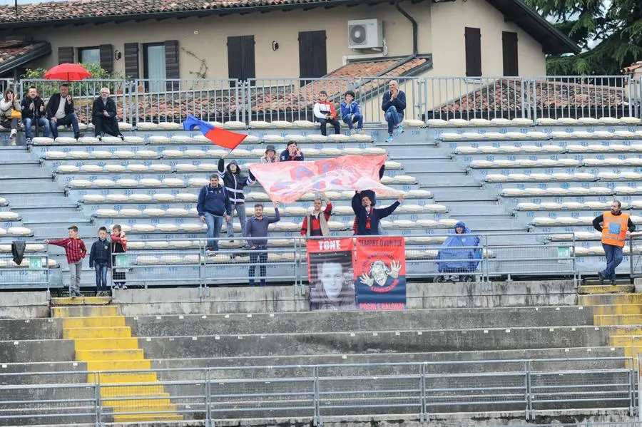 Il derby FeralpiSalò-Lumezzane