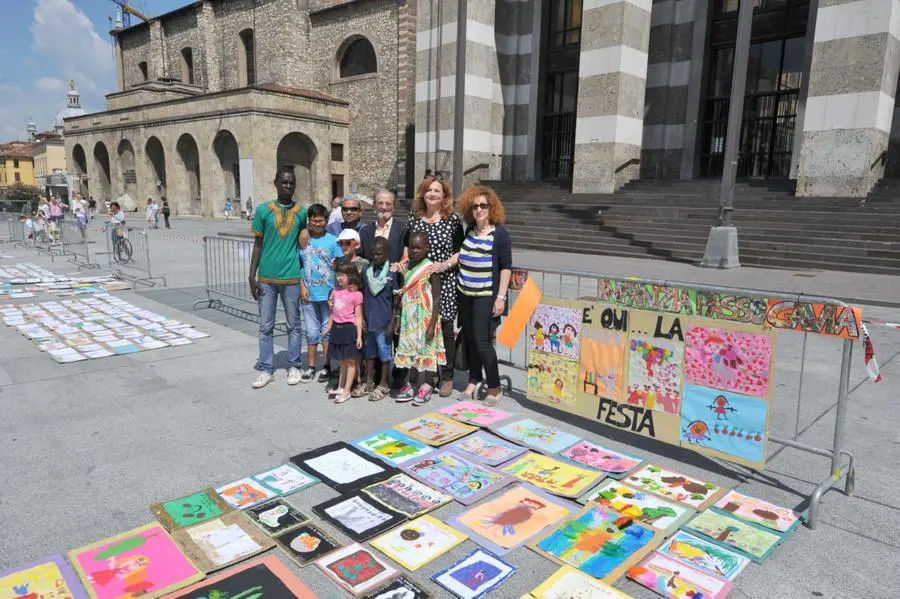 La mostra allestita in piazza Vittoria