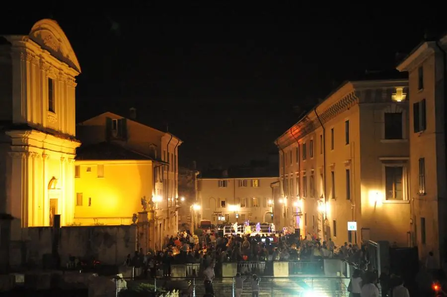 Mille Miglia, impazza la Notte Bianca