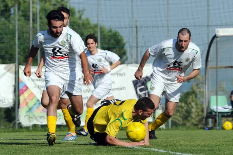 Calcio, Seconda categoria, Valtenesi-Valsabbia 0-2