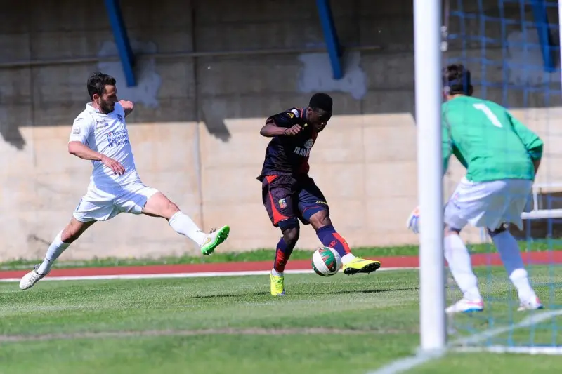 Calcio, Promozione: Lumezzane-Novara 0-1