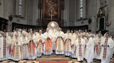 I sei nuovi sacerdoti
