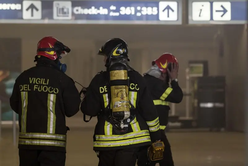 Incendio all'aeroporto di Fiumicino