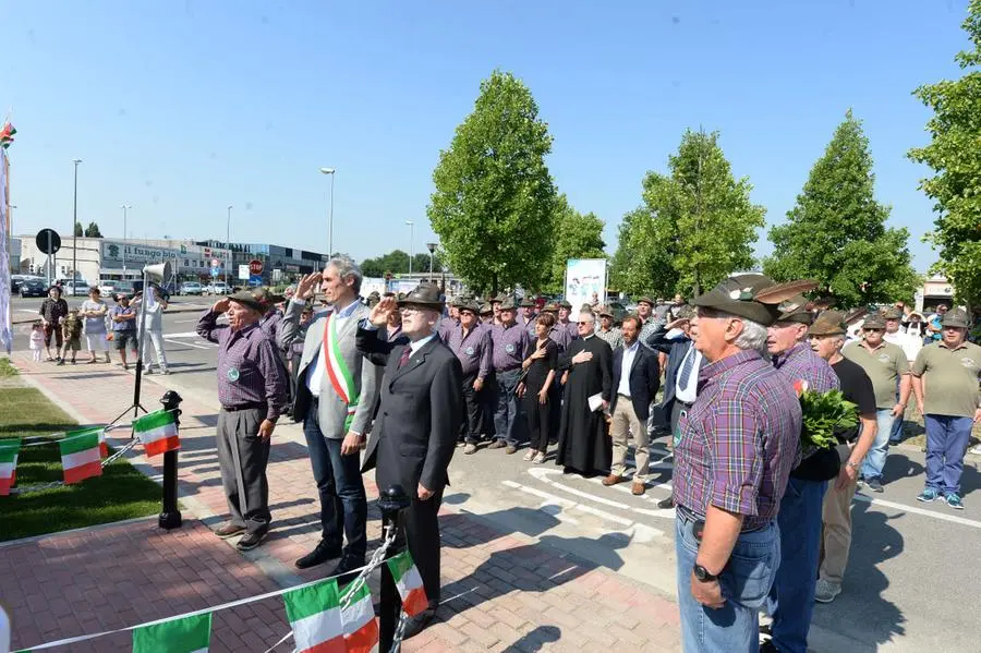 L'inaugurazione del monumento delle Penne Nere