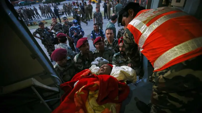 Nuova scossa di terremoto in Nepal