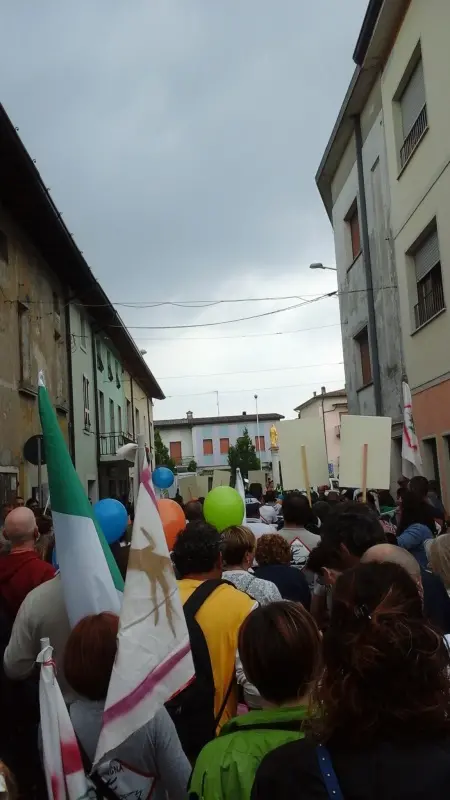 Visano, a migliaia in corteo contro l'inquinamento