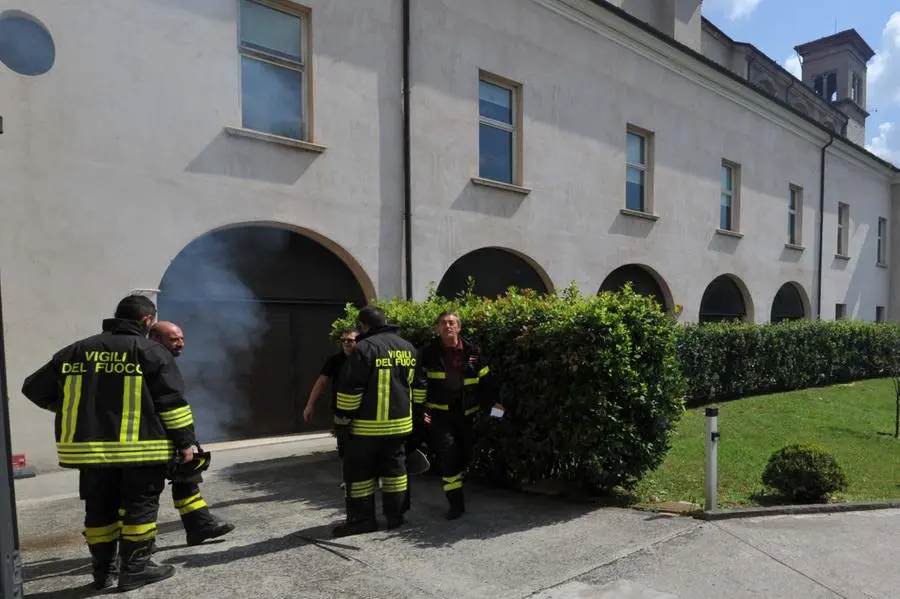 L'intervento dei Vigili del Fuoco in Santa Giulia
