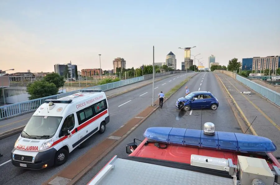 Incidente sul cavalcavia Kennedy