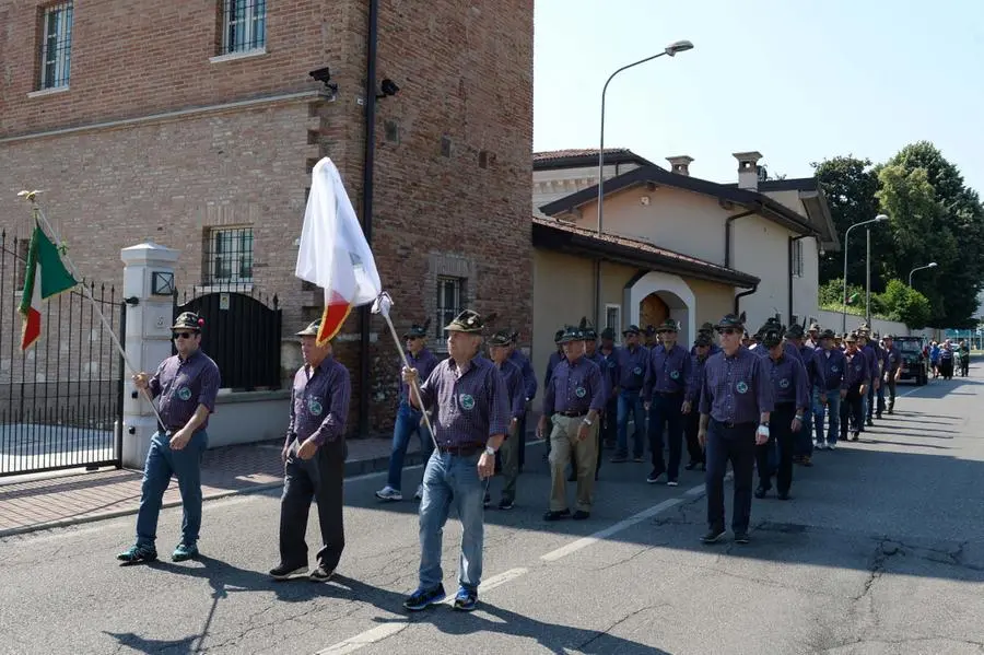 L'inaugurazione del monumento delle Penne Nere