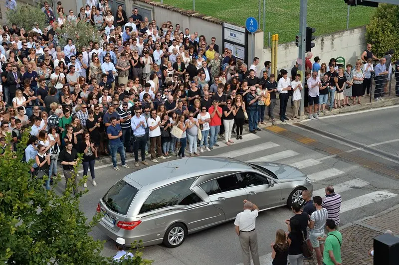 I funerali di Alessandro Decò