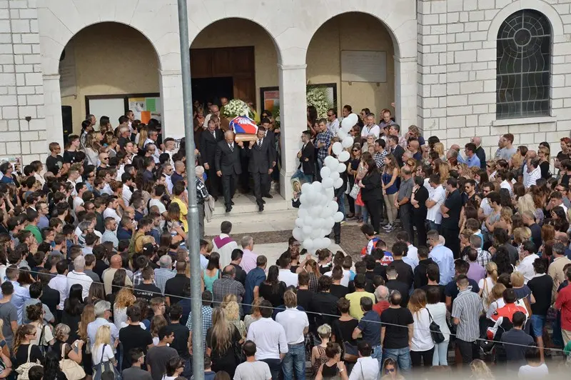 I funerali di Alessandro Decò