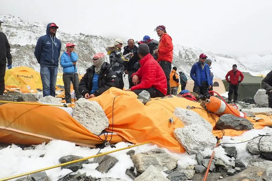Paura per gli alpinisti presenti sull'Everest