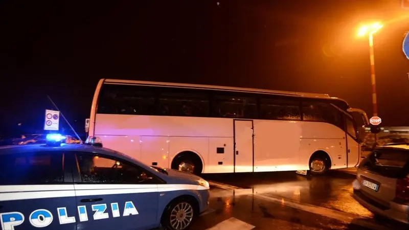 Assalto degli ultras ai pullman vicentini