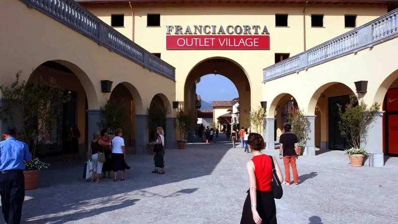 Outlet 2025 di brescia