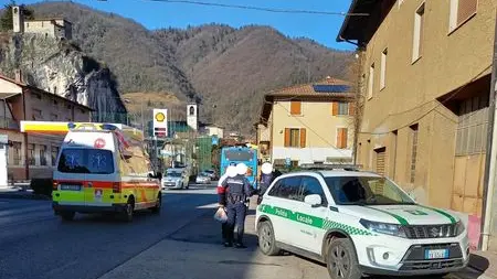 Gli agenti intervenuti per sedare la lite